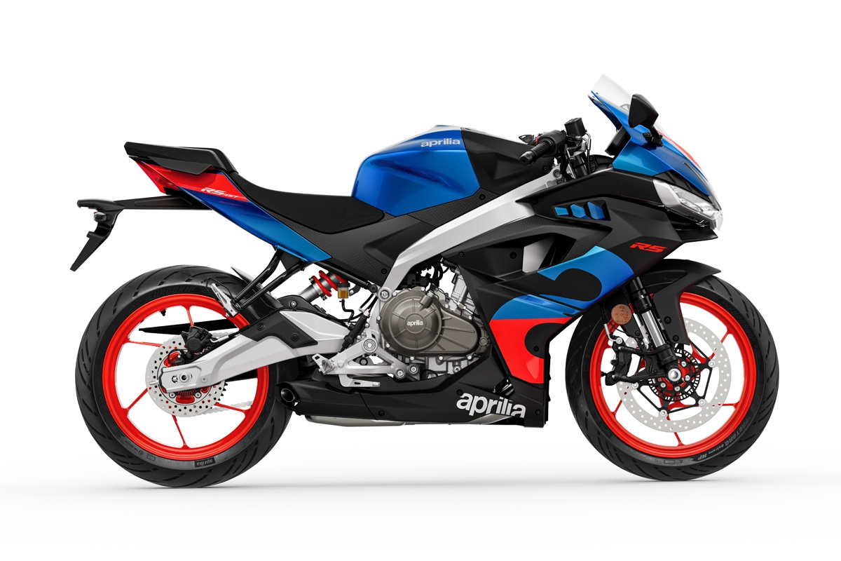 RS 457 - Coral Snake Blue   