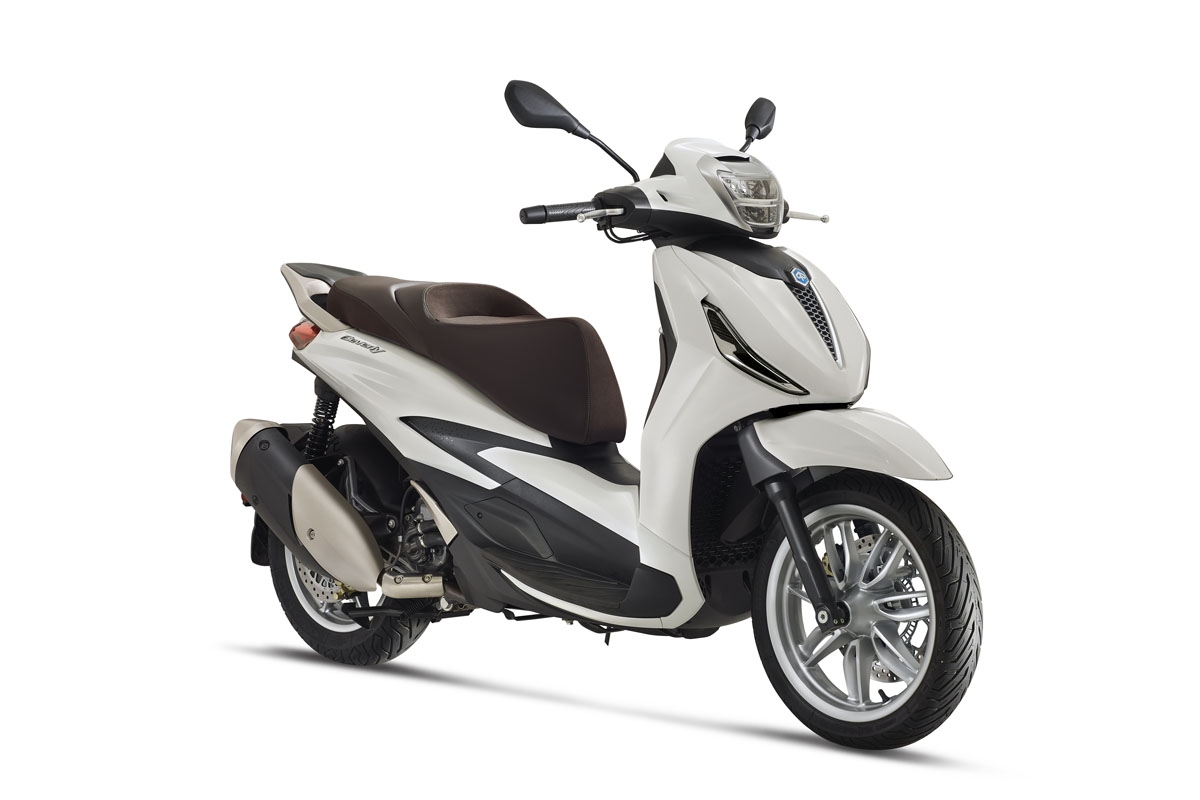 Piaggio Beverly 300 - weiss 533