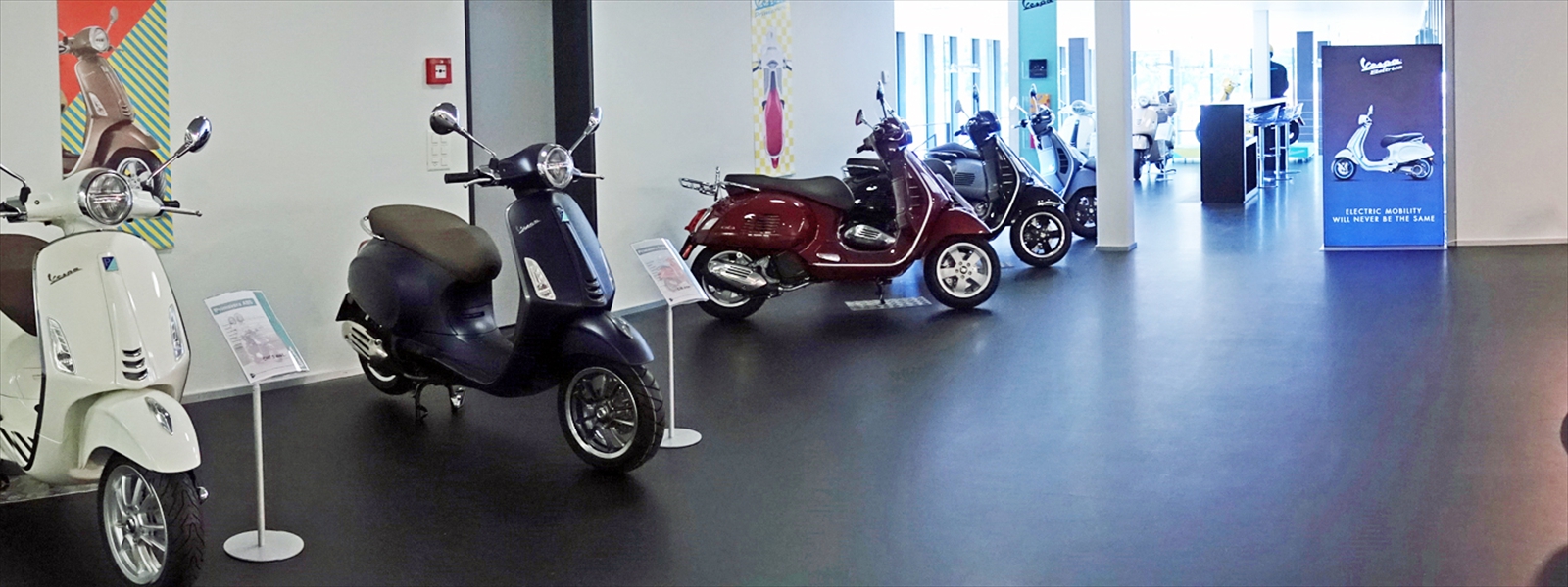 showroom-ofrag-retail-5242-lupfig-10